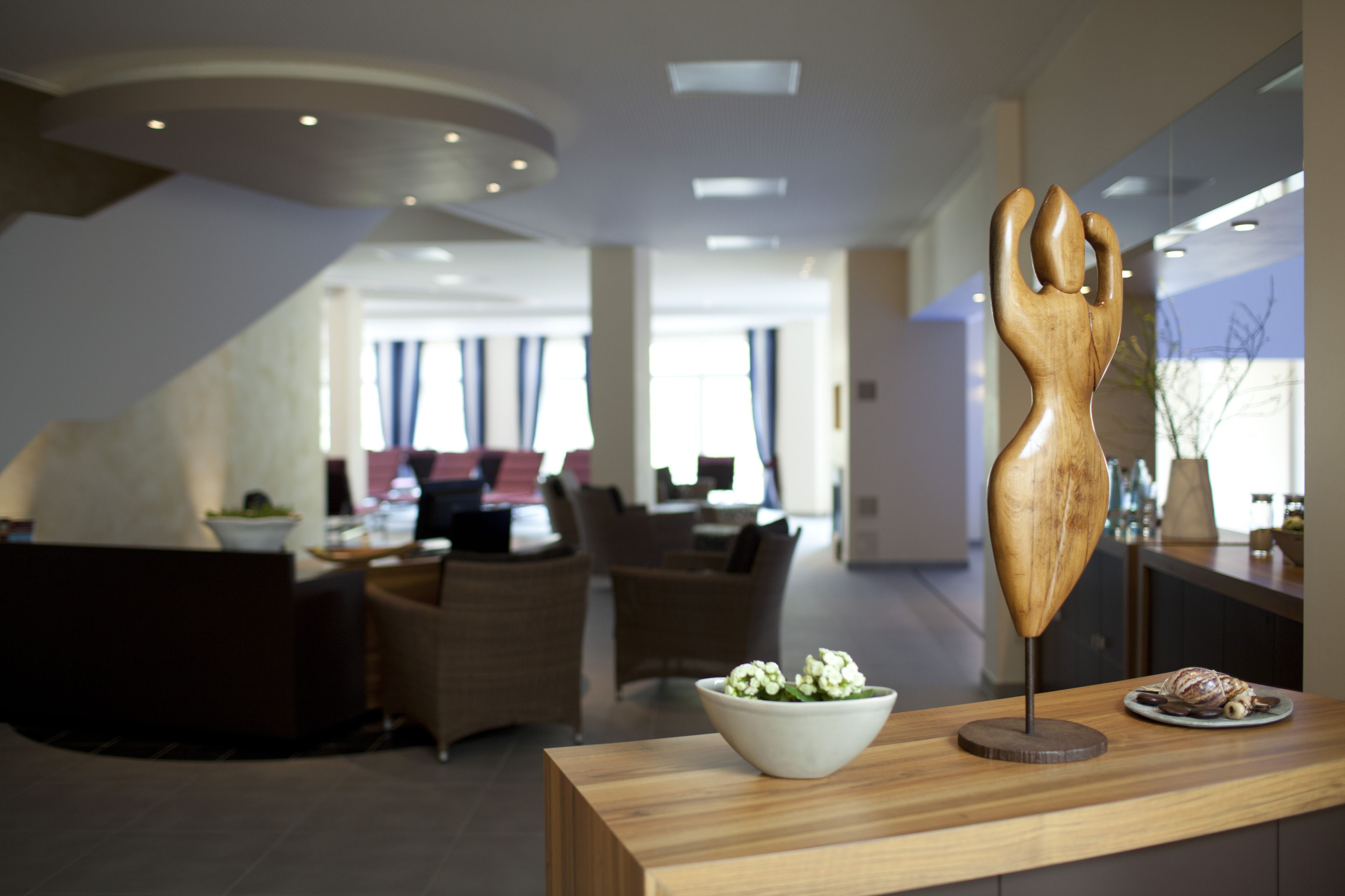 Couples treatment rooms, sauna, hot tub, steam room, Turkish bath