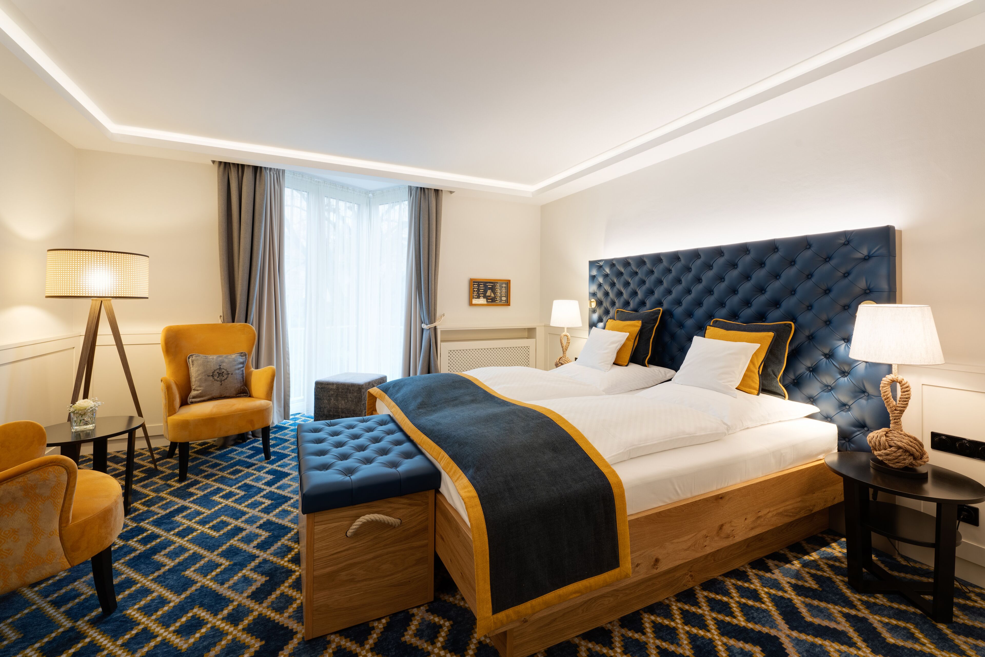 hypo-allergenic bedding, minibar, in-room safe, desk