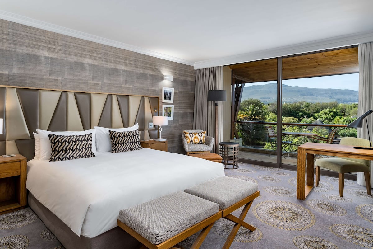 1 quarto, roupas de cama premium, cofres nos quartos, escrivaninha