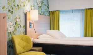 Standard Single Room, Non Smoking | Pillow-top beds, minibar, desk, blackout curtains - Thon Hotel Tønsberg Brygge (Tønsberg)