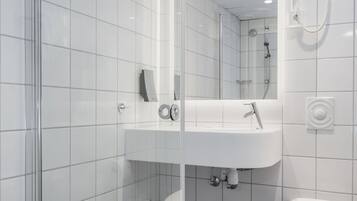 Shower, free toiletries, hair dryer, towels