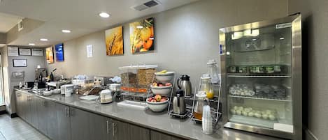 Petit déjeuner continental compris tous les jours