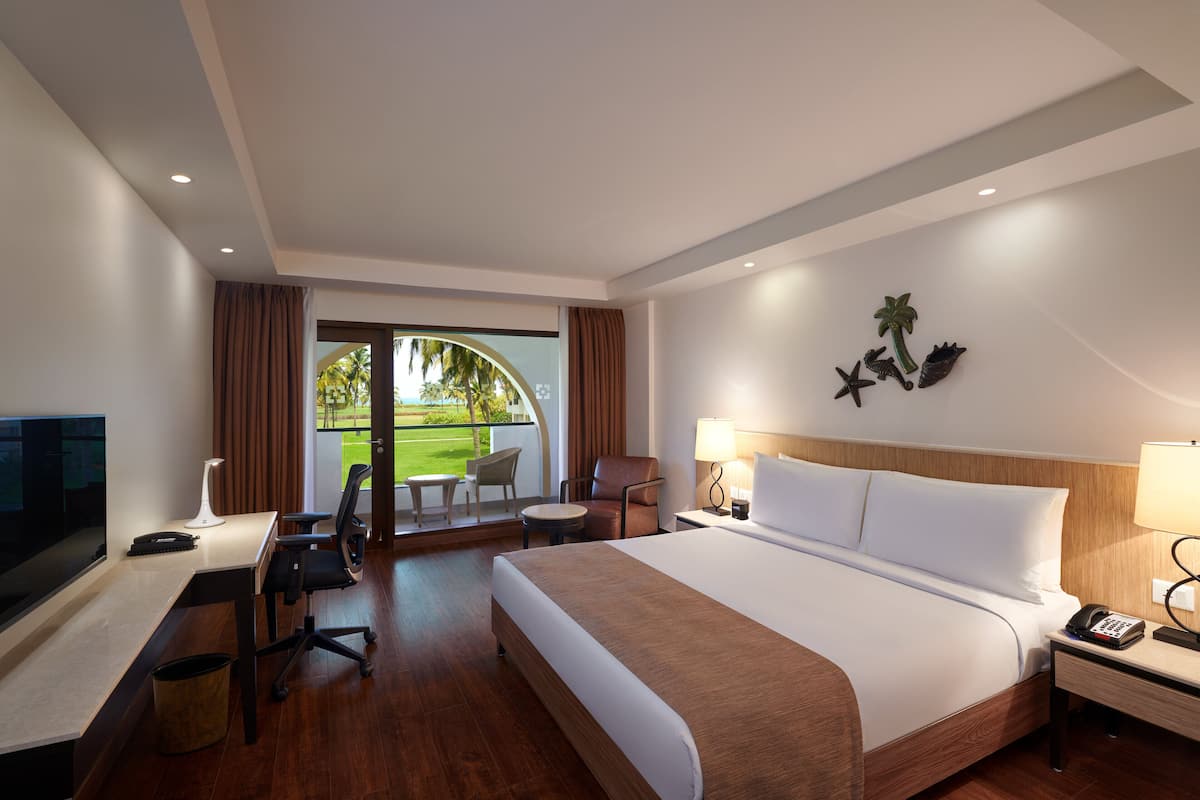 Egyptian cotton sheets, premium bedding, down comforters