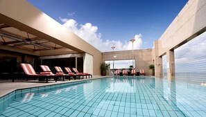 Outdoor pool, open 6:30 AM to 10:30 PM, pool umbrellas, sun loungers - Gefinor Rotana (Beirut)