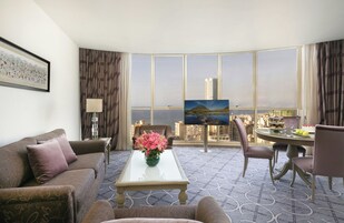 Minibar, in-room safe, desk, blackout curtains