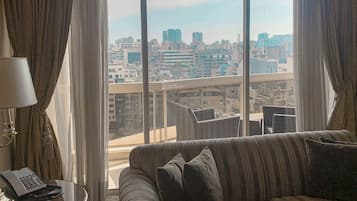 Presidential Suite City View - King Bed | Ausblick vom Zimmer