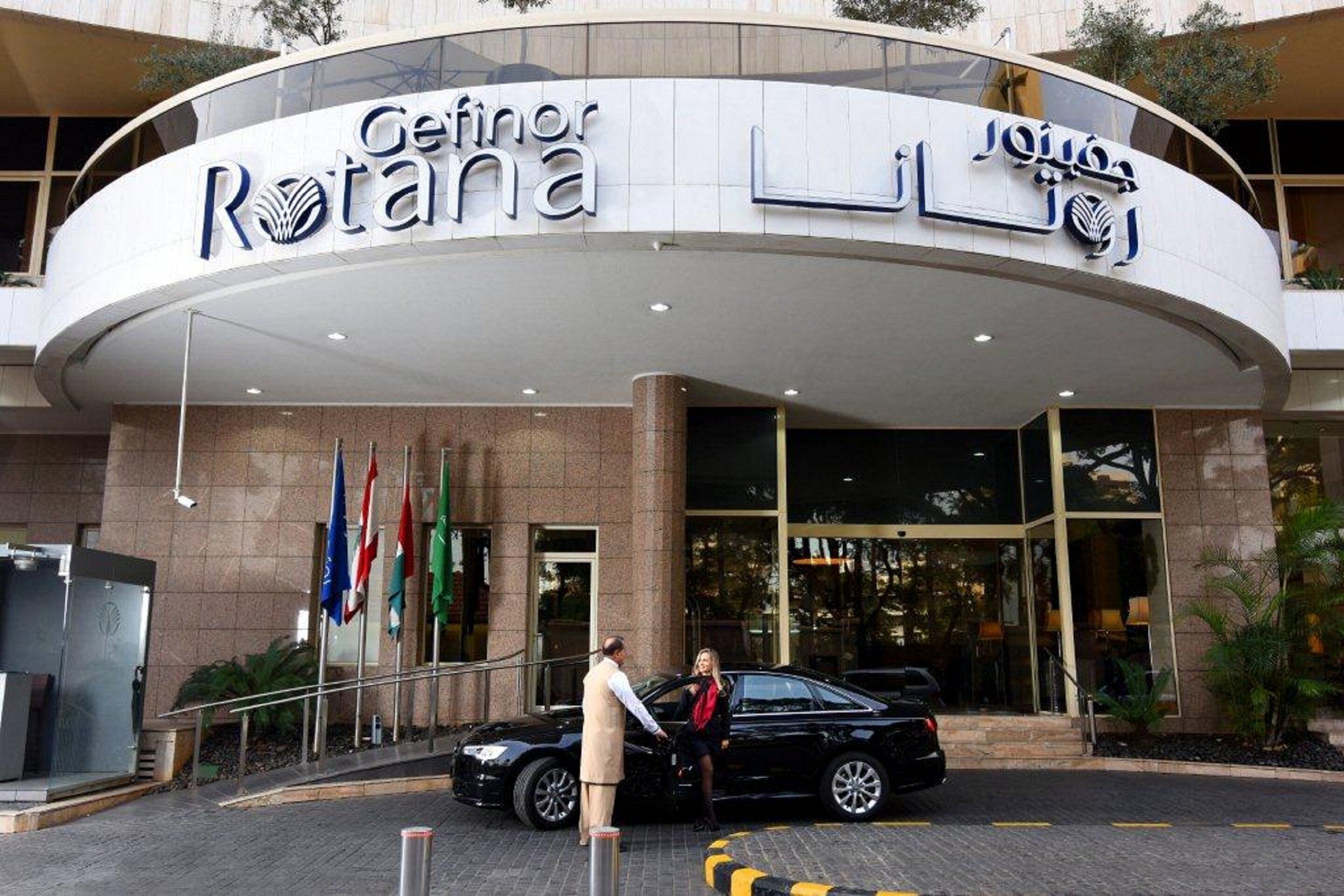 المنشأة من الخارج