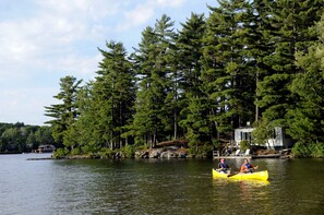 Private beach, sun-loungers, beach towels, kayaking