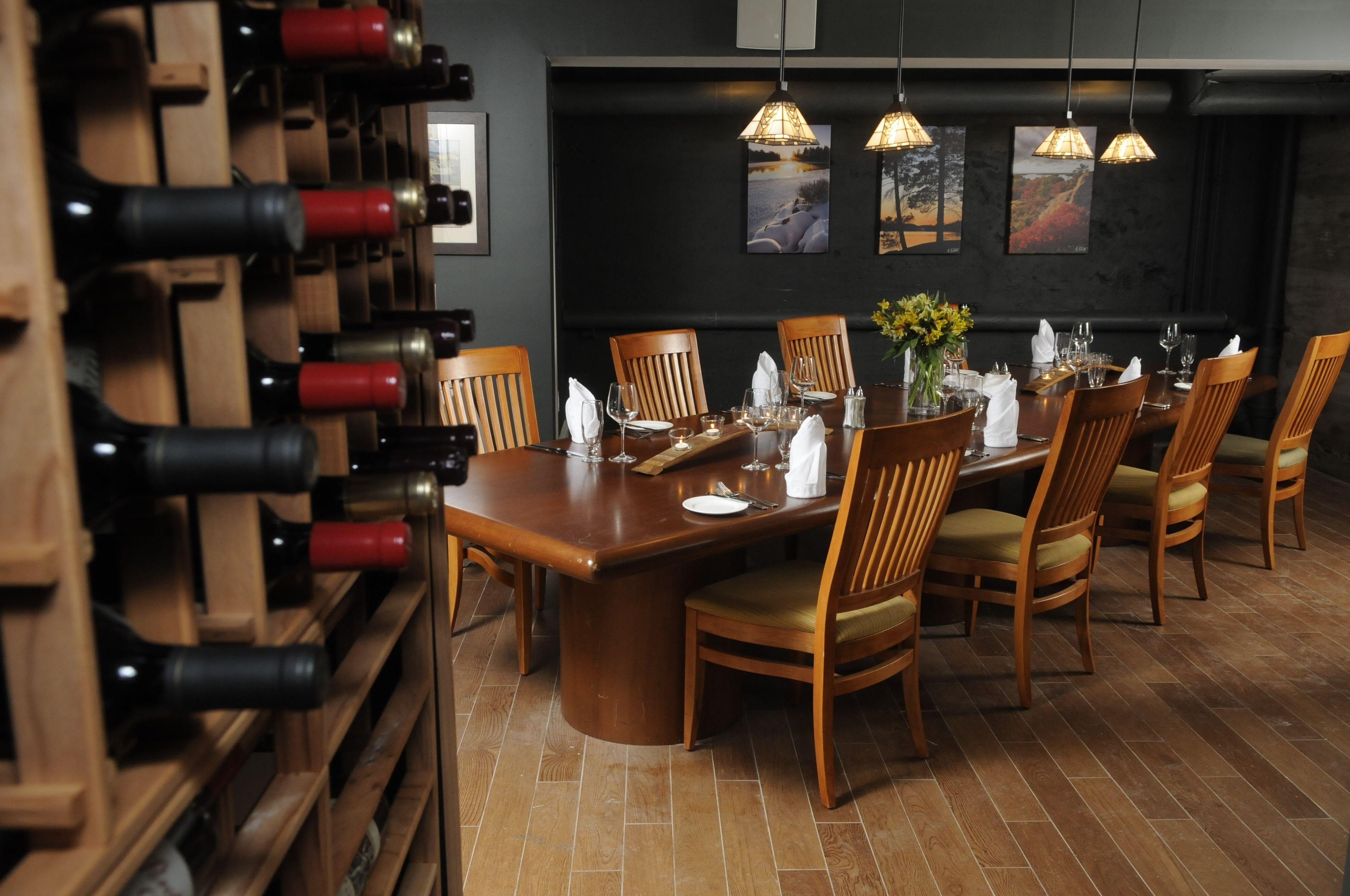 breakfast, lunch and dinner served