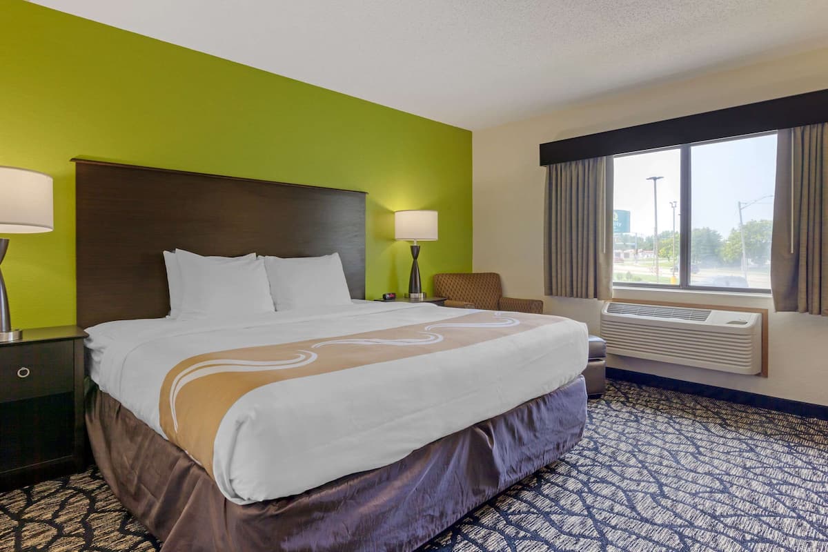 Room, 1 King Bed, Non Smoking