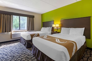 Room, 2 Double Beds, Accessible, Non Smoking | Desk, laptop workspace, iron/ironing board, cots/infant beds - Quality Inn Oshkosh Aviation Park (Oshkosh)