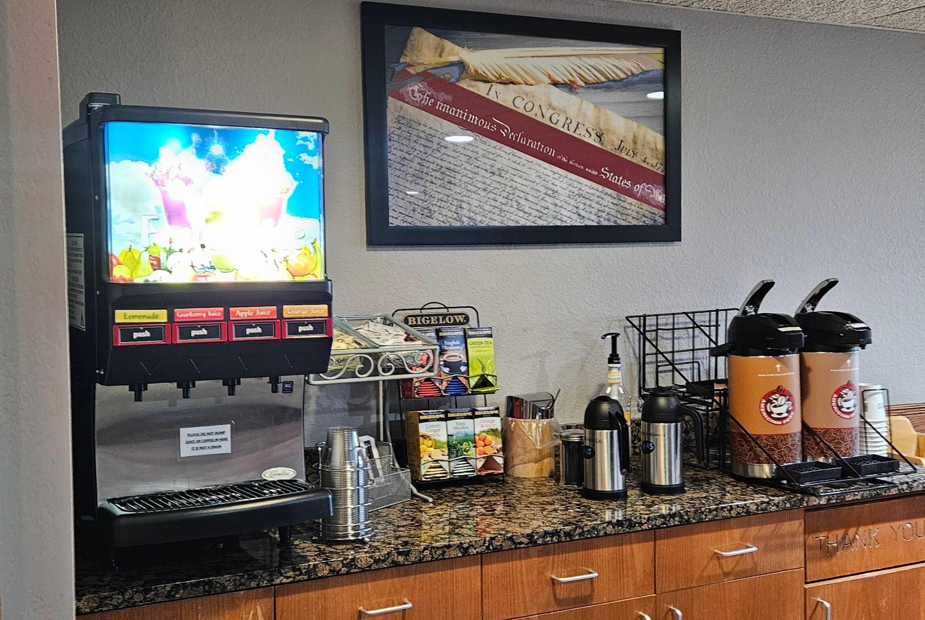 free daily continental breakfast