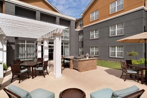 Exterior - Homewood Suites by Hilton Mahwah (Mahwah)
