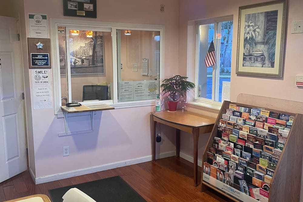Americas Best Value Inn Lakewood Tacoma S