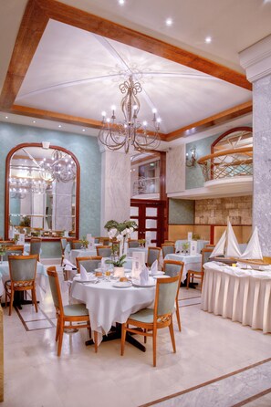 International cuisine - Hotel Mediterranean (Rhodes)