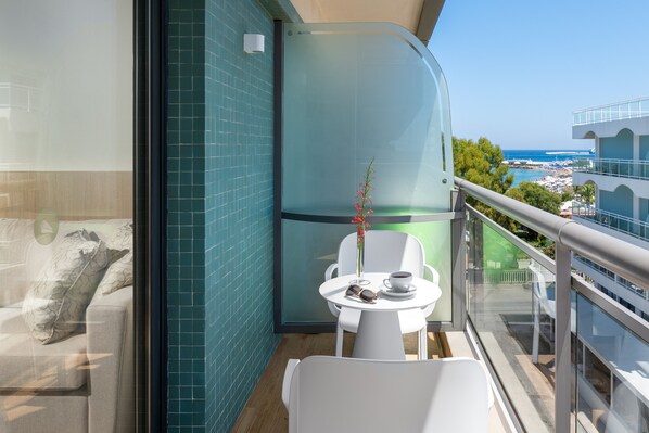 Double Room, City View | Terrace/patio - Hotel Mediterranean (Rhodes)