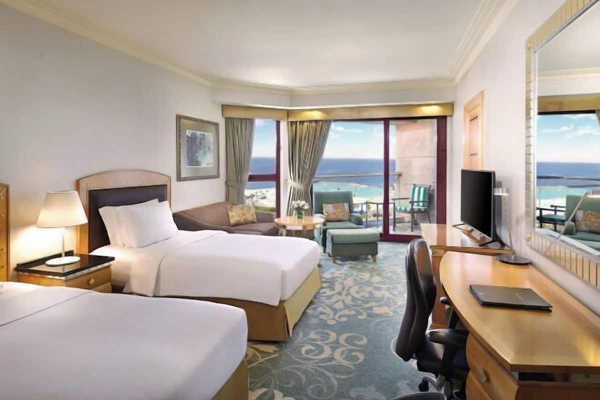 1 camera, minibar, una cassaforte in camera, con stile personalizzato