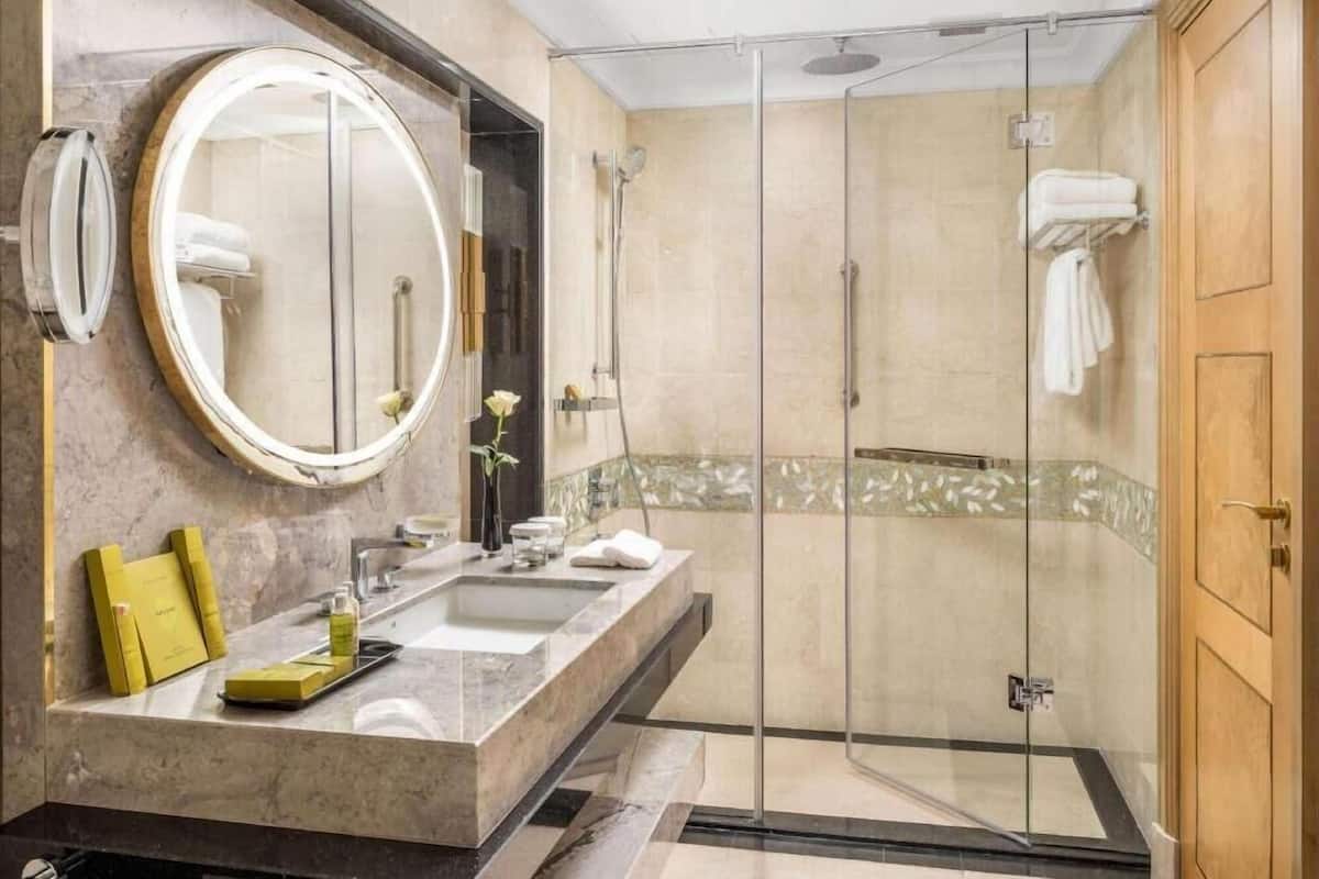 Bagno | Combinazione doccia/vasca, vasca da bagno a immersione totale