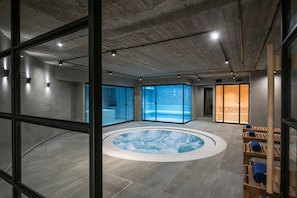 Sauna, body treatments, deep-tissue massages, Swedish massages