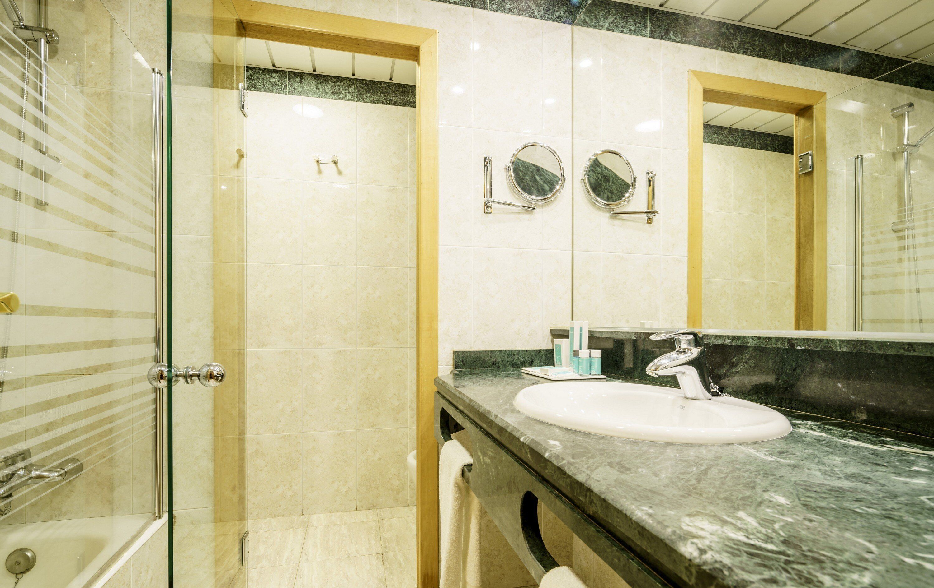 premium double room | down duvets, minibar, in-room safe, desk