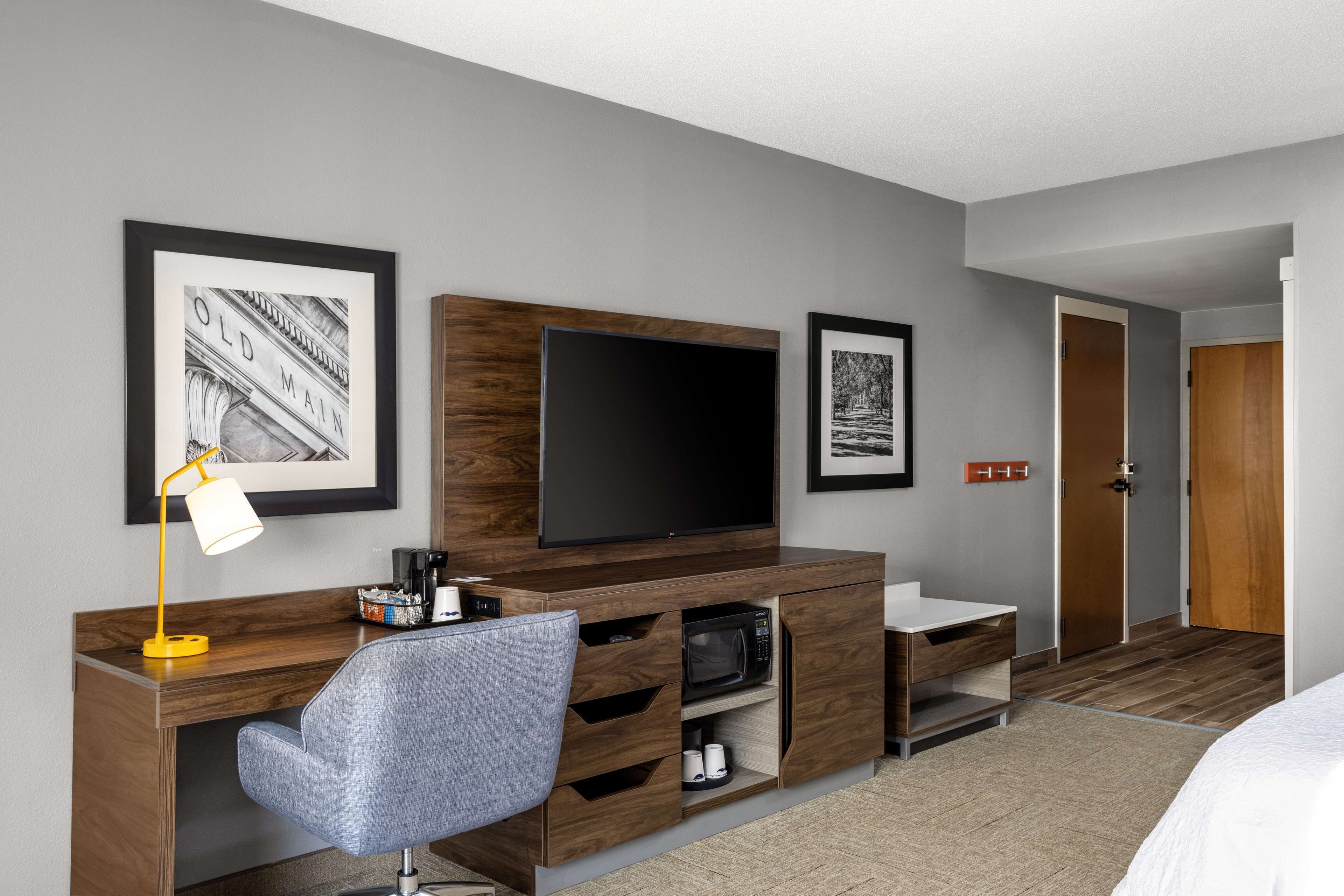 in-room safe, desk, iron/ironing board, free cots/infant beds