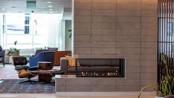 Área de estar no saguão