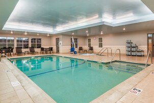 Una piscina techada
