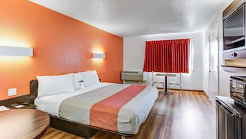 Free WiFi, bed sheets