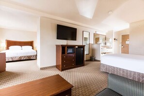 Family Suite (No Pets) | Premium bedding, in-room safe, desk, blackout curtains