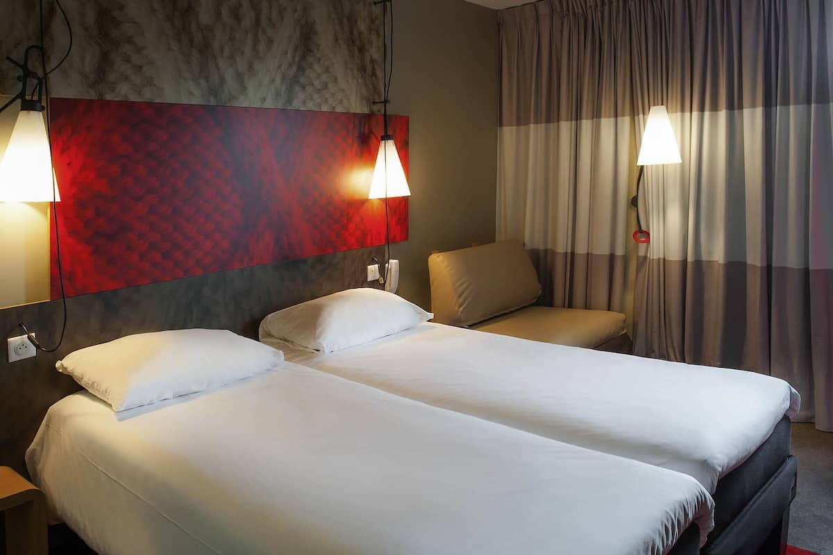 Standard Room, 3 Single Beds | Premium bedding, desk, blackout curtains, soundproofing