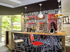 Bar (en el alojamiento)
