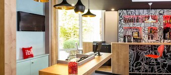 ibis Lannion Cote de Granit Rose