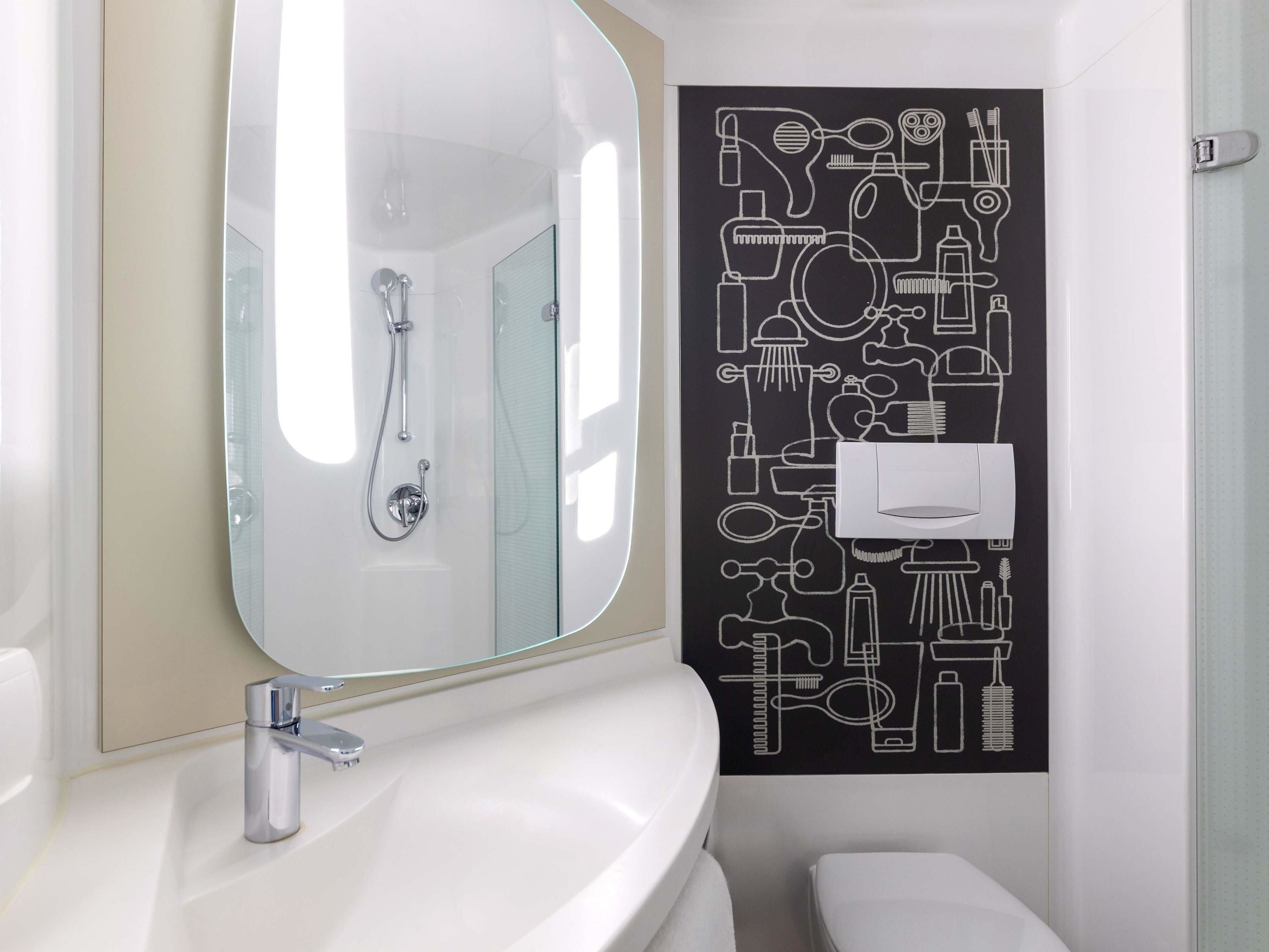 Foto - B&B HOTEL Wuppertal-City