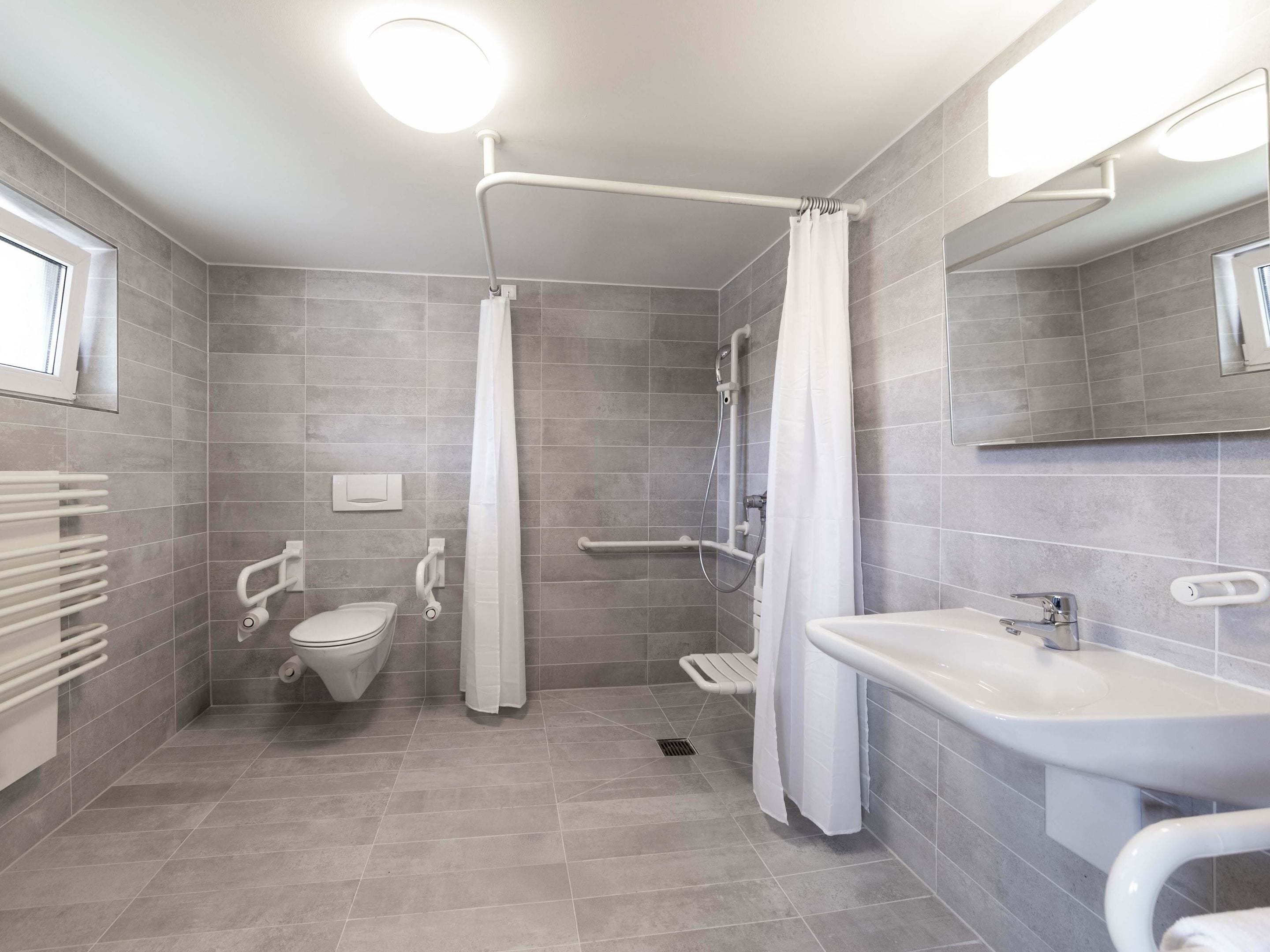 Foto - B&B HOTEL Wuppertal-City