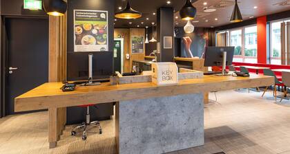 B&B HOTEL Wuppertal-City