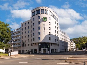 Exterior - B&B HOTEL Wuppertal-City (Wuppertal)