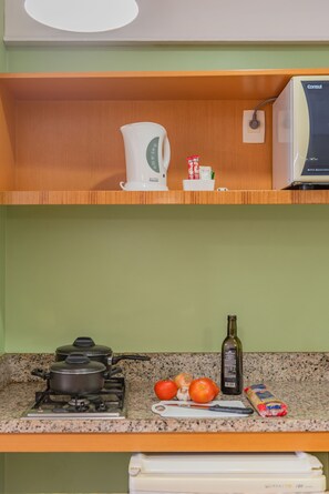Minibar, in-room safe, individually furnished, desk