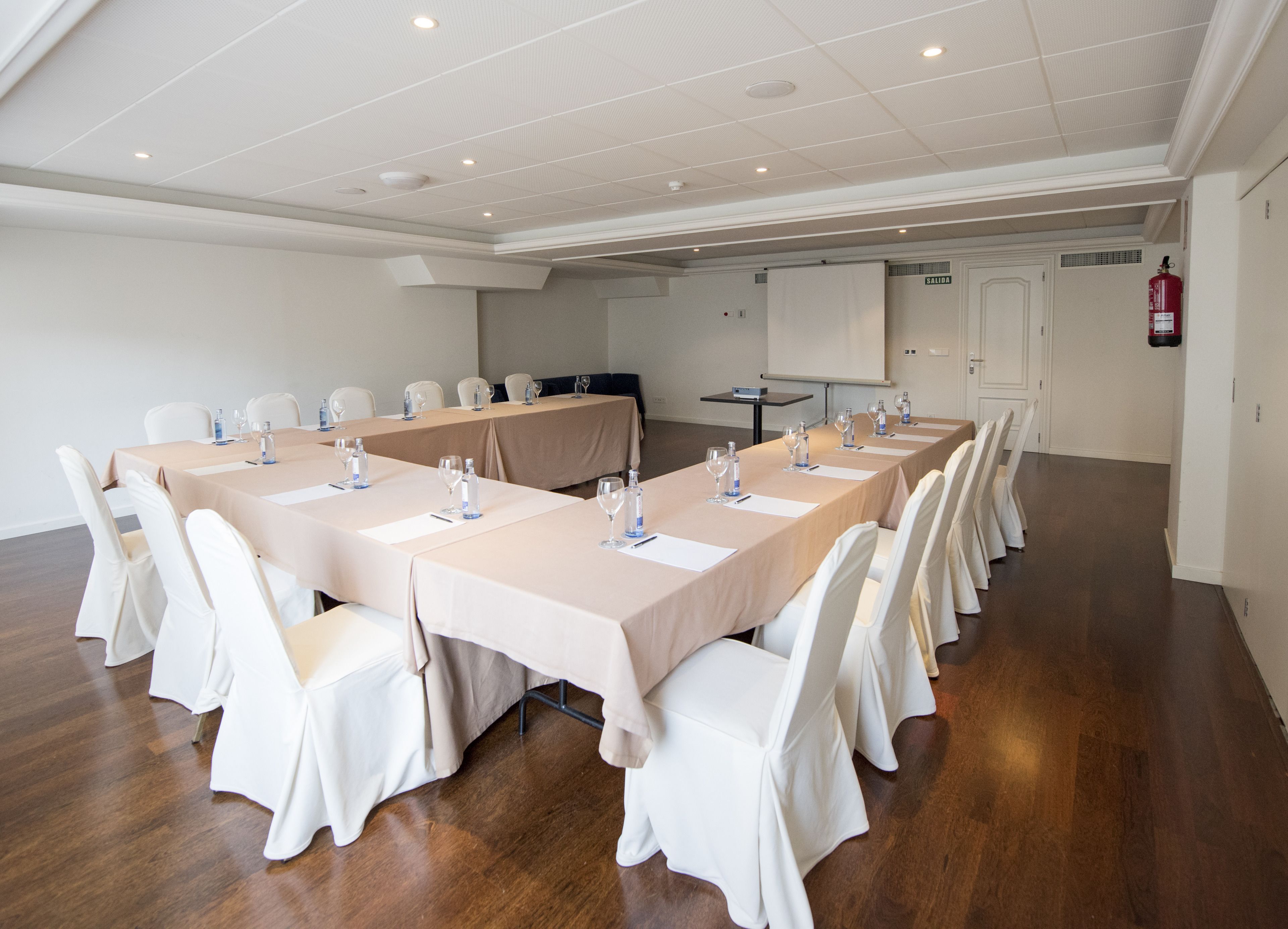 Foto - Hotel Almirante