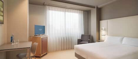 In-room safe, desk, laptop workspace, soundproofing