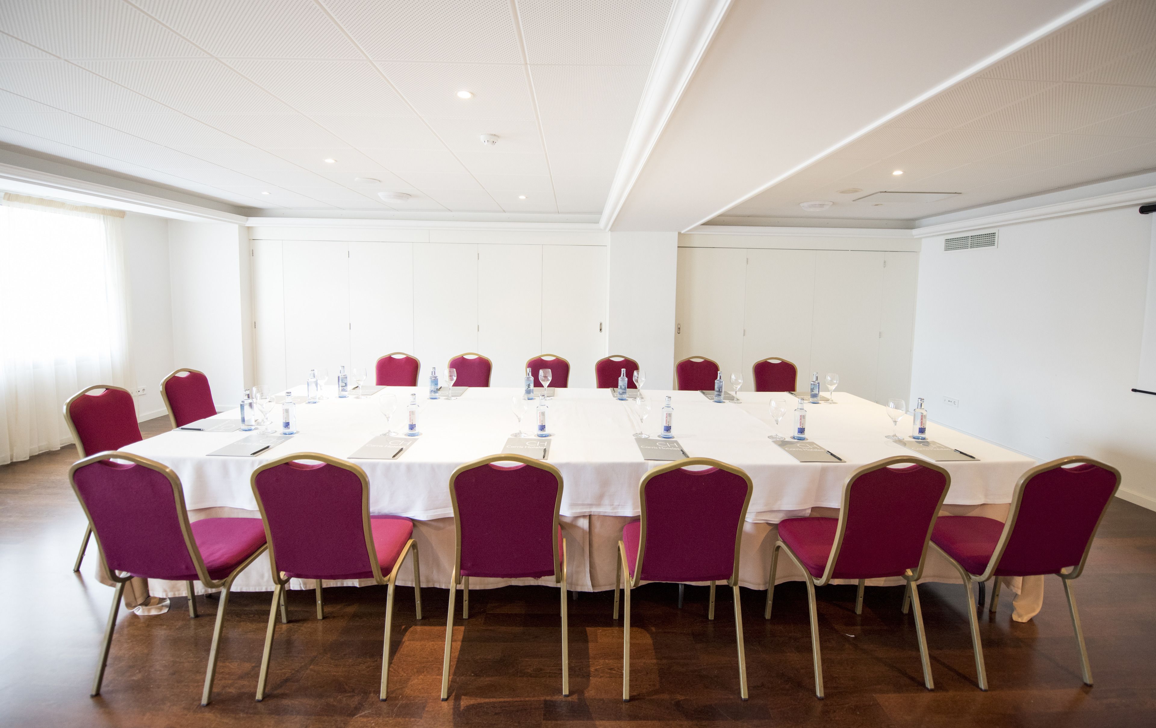 Foto - Hotel Almirante