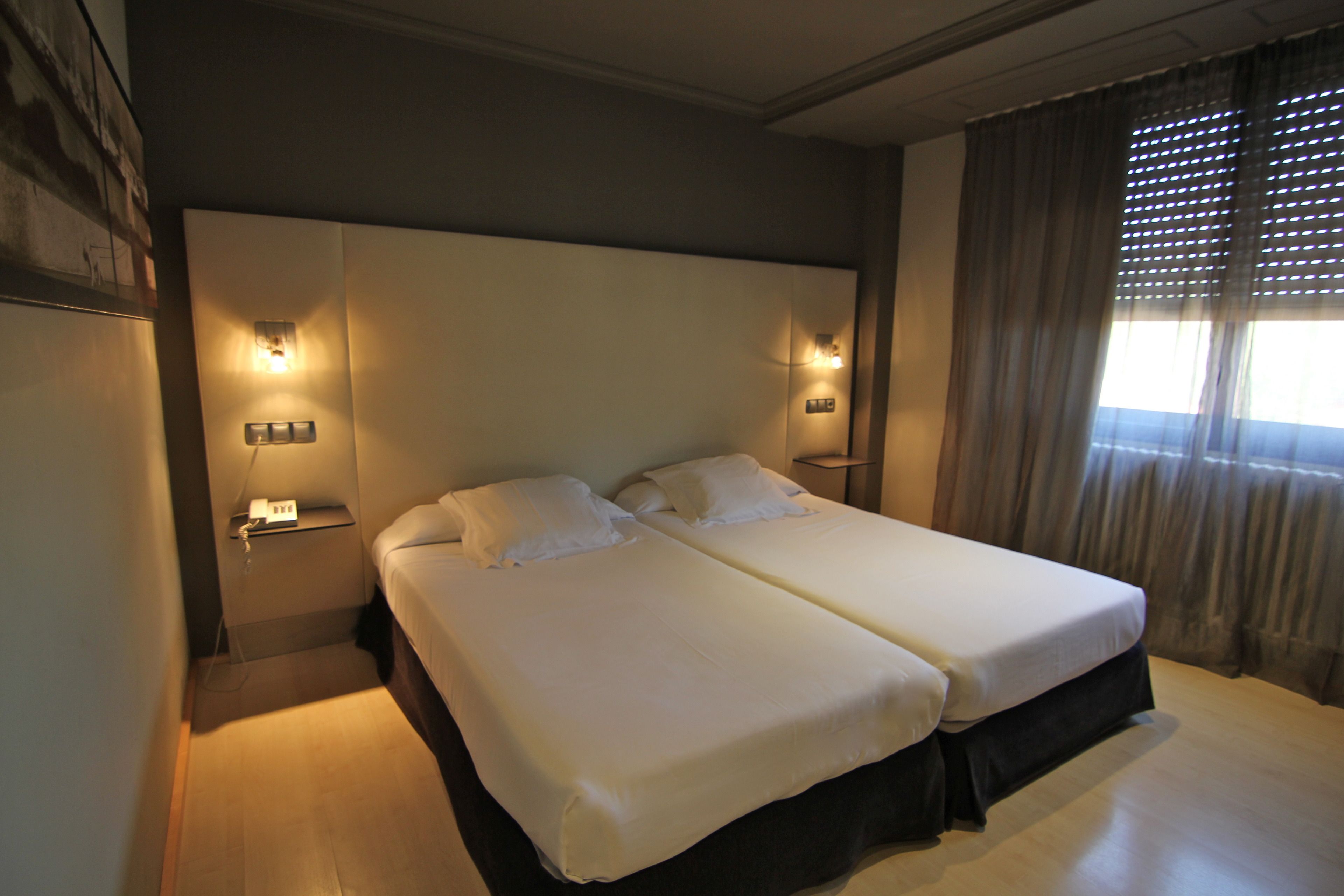 Foto - Hotel Almirante