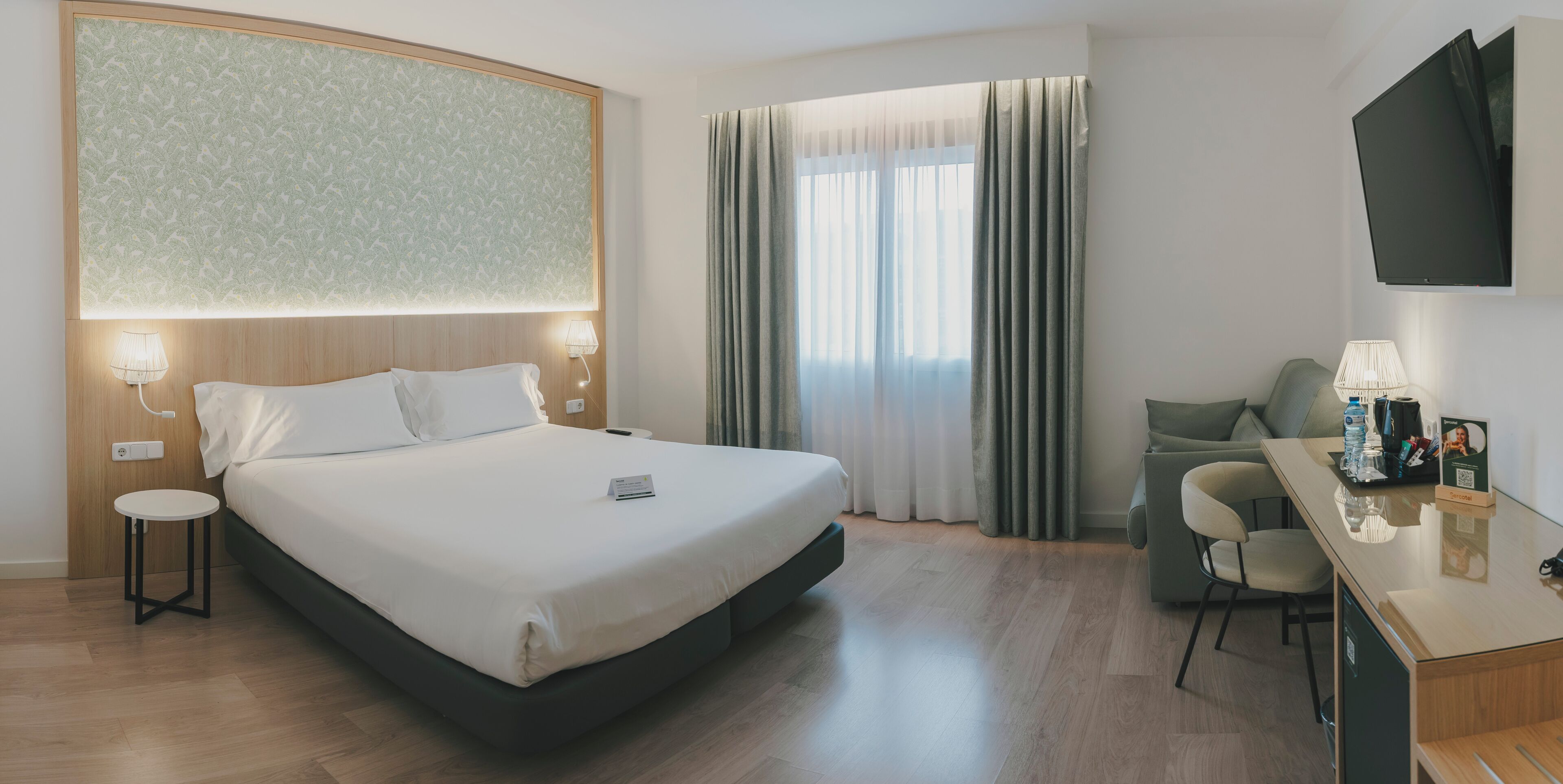 Chambre Double (King Size) | Minibar, coffres-forts dans les chambres, bureau, chambres insonorisées