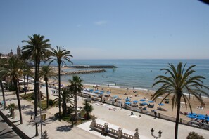 View from property - Hotel Subur (Sitges)