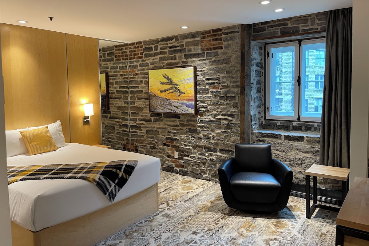 Superior Room, 1 Queen Bed