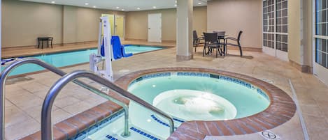 Indoor pool, pool loungers