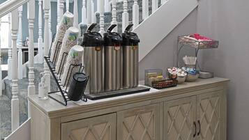 Free daily buffet breakfast