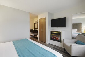 King Bed, Fireplace, Sitting Room with Sofa Bed | 1 bedroom, desk, blackout drapes, iron/ironing board