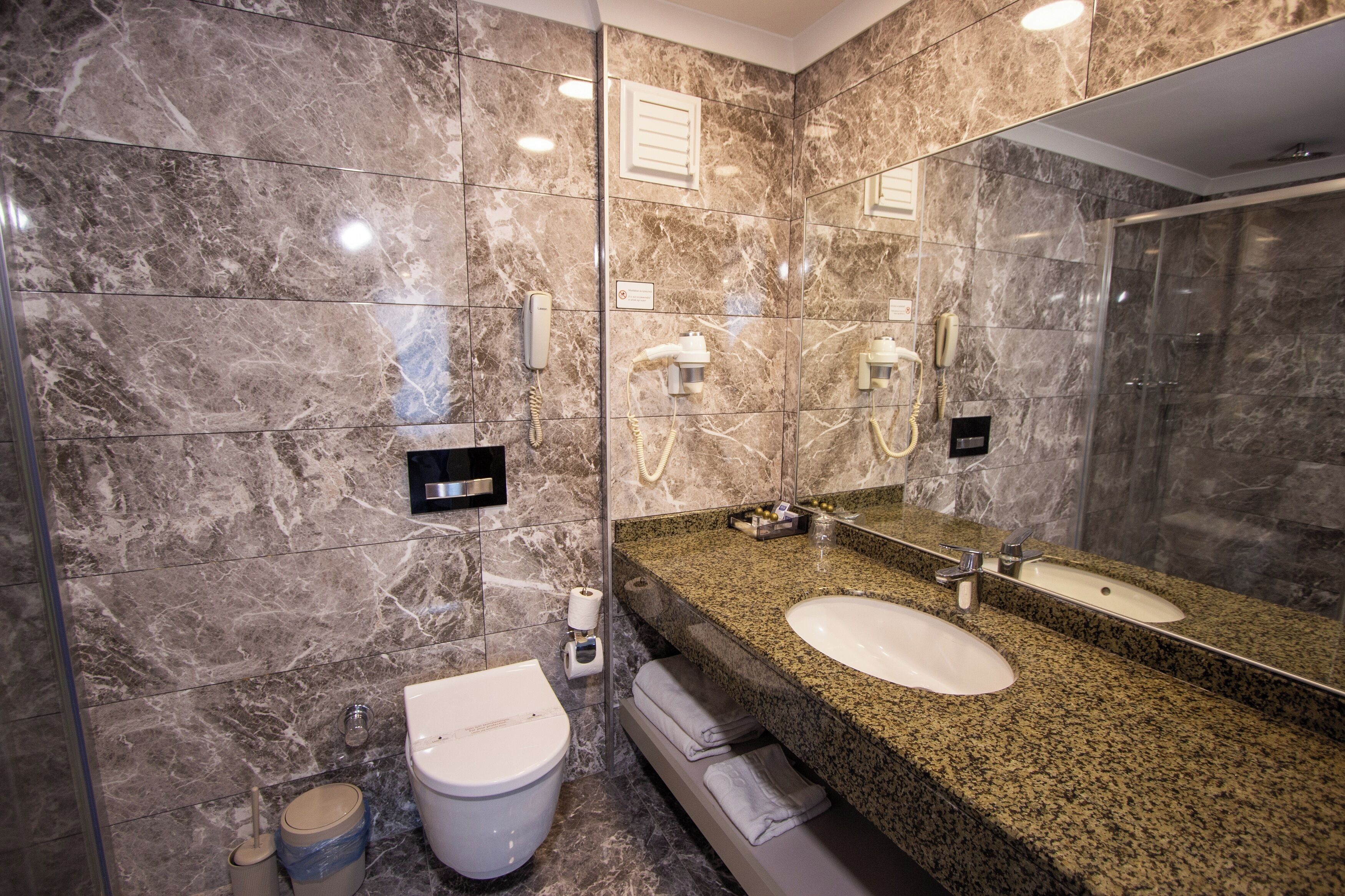Photo - Hotel 2000 Kavaklidere