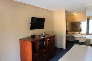 1 King Bed Non Smoking (No Pets Allowed) | Desk, laptop workspace, blackout drapes, free WiFi