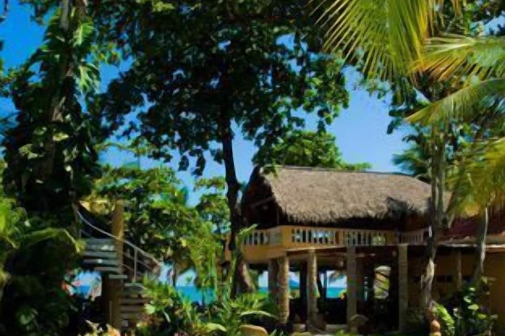 Hotel Villa Taina
